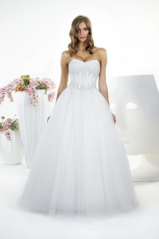 Wedding dress Abigail by Relevance Bridal collection White Butterfly