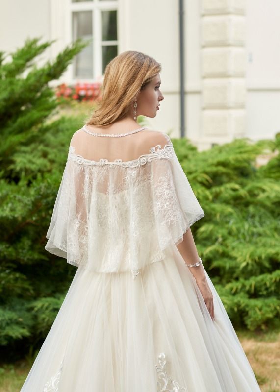 Manuela back bridal gown collection DFM Relevane Bridal 2019