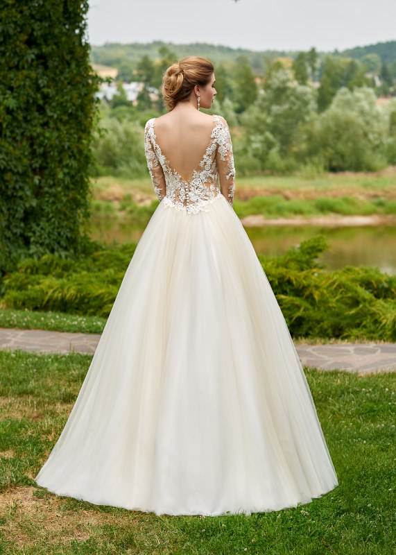 Ramira back bridal gown collection DFM Relevane Bridal 2019