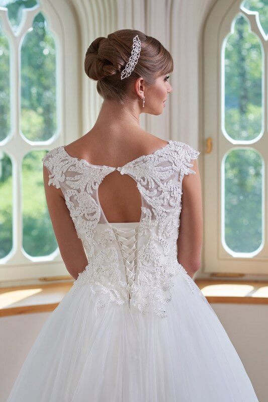 Georgia tył suknia ślubna 2017 z kolekcji Sweet Dreams Relevance Bridal