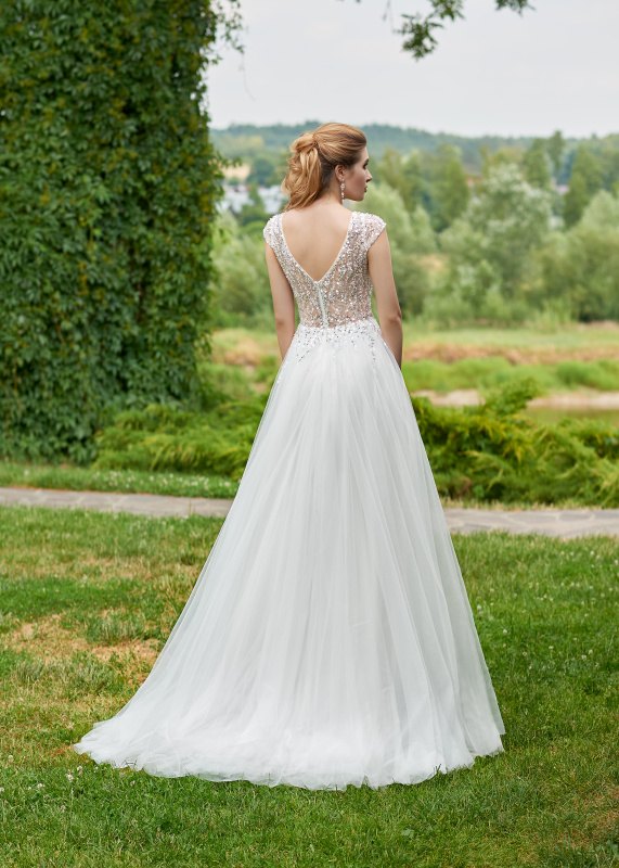 Bruna tył suknia ślubna 2019 Relevance Bridal kolekcja DFM