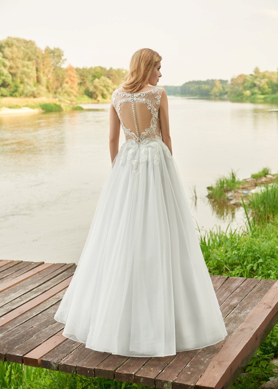 Donata tył suknia ślubna 2019 Relevance Bridal kolekcja DFM