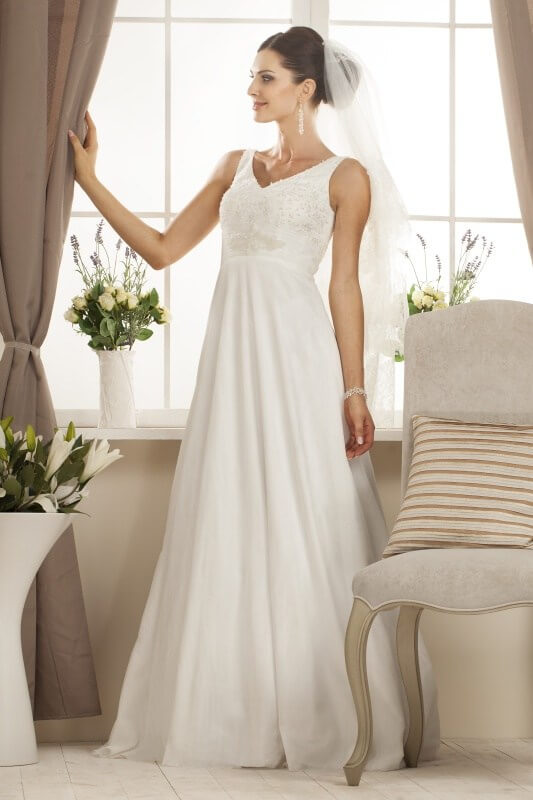 Anja suknia ślubna Relevance Bridal 2015