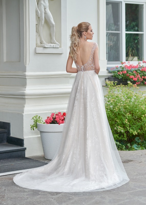 Antoinette tył - Moonlight - Kolekcja sukien ślubnych na rok 2020 - Relevance Bridal