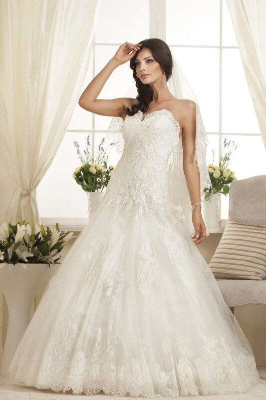 Batumi suknia ślubna Relevance Bridal 2015
