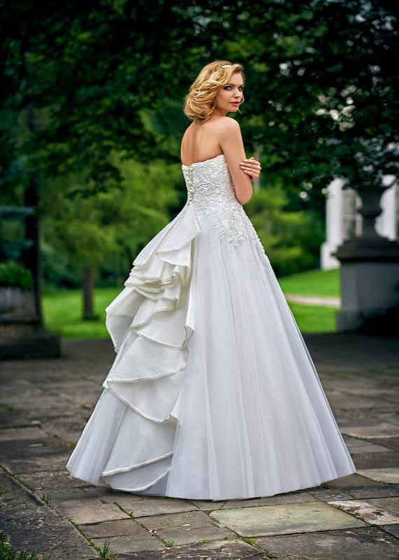 Calipso tył suknia ślubna Relevance Bridal 2018