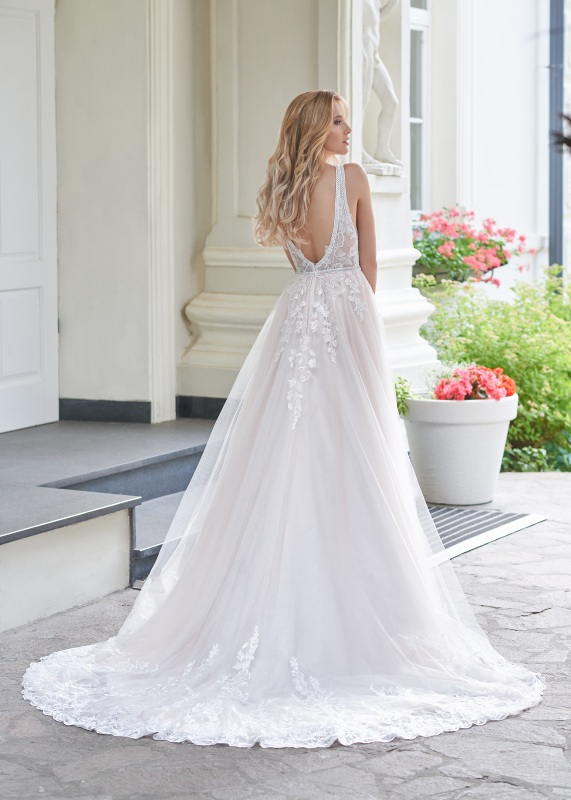 Carmina tył - Moonlight - Kolekcja sukien ślubnych na rok 2020 - Relevance Bridal