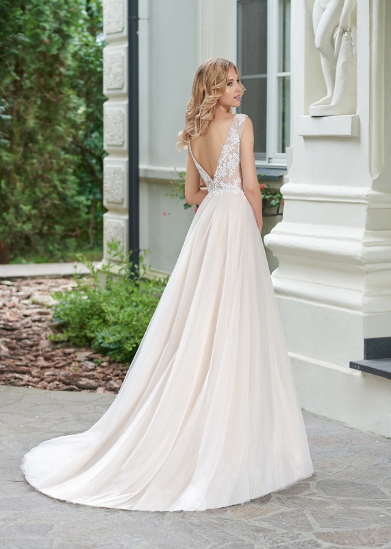 Emeralda tył - Moonlight - Kolekcja sukien ślubnych na rok 2020 - Relevance Bridal