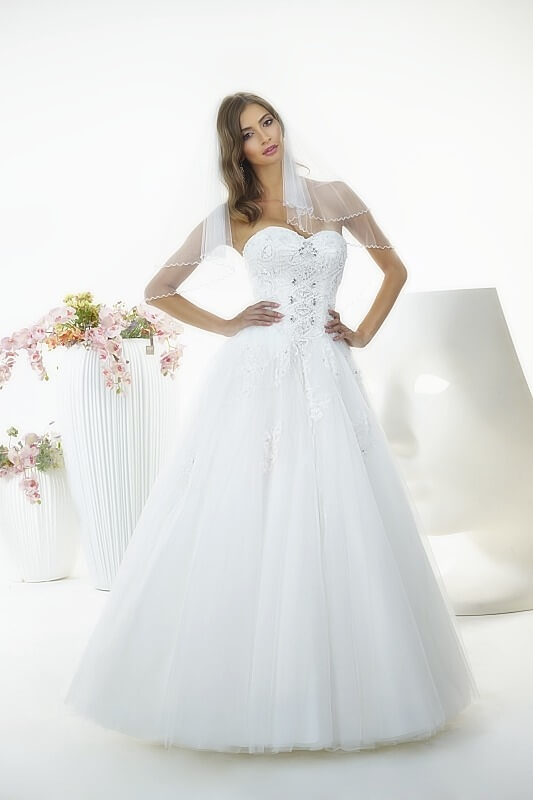 Euterpe sukienka ślubna z kolekcji White Butterfly Relevance Bridal