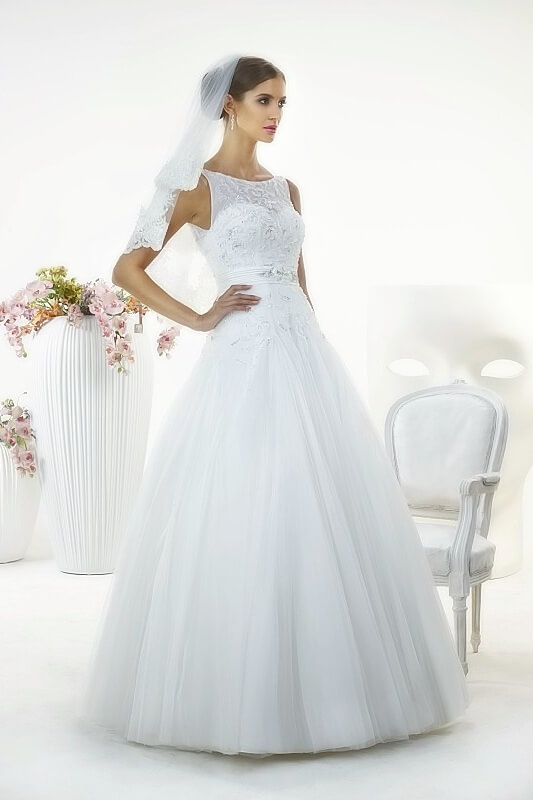 Gaya sukienka ślubna z kolekcji White Butterfly Relevance Bridal