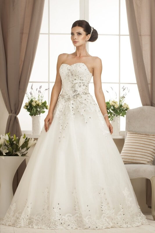 Roxy suknia ślubna Relevance Bridal 2015