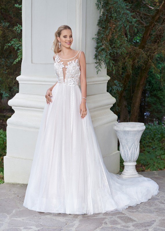 Valentina - Moonlight - Kolekcja sukien ślubnych na rok 2020 - Relevance Bridal