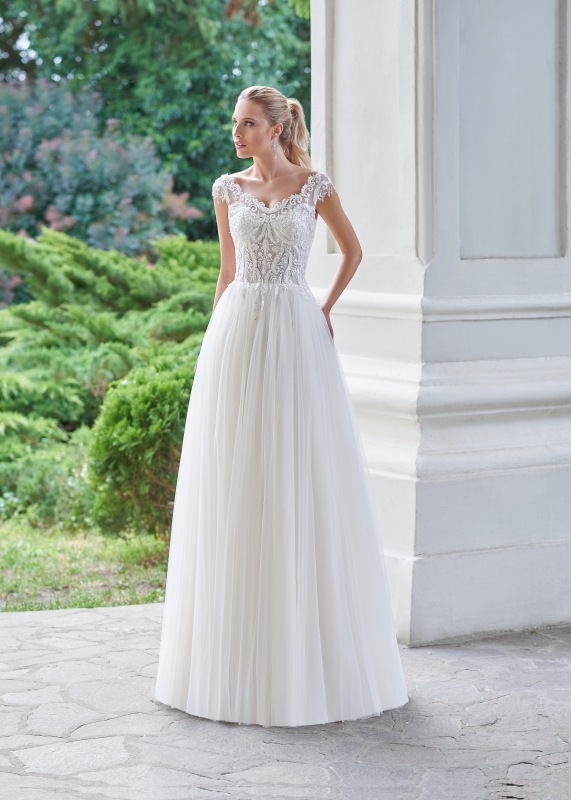 Venecia - Moonlight - Kolekcja sukien ślubnych na rok 2020 - Relevance Bridal